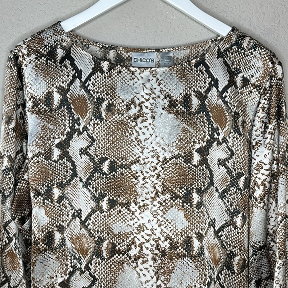 Chico's Long Sleeve Scoop Neck Snake Print Silky Tunic Top Size 2 / Women's 12/M - Picture 2 of 10